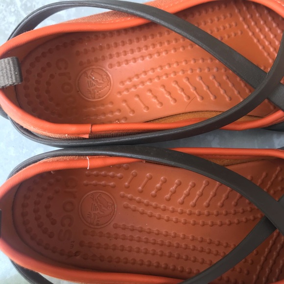 Crocs Shoes 6 - Picture 7 of 9